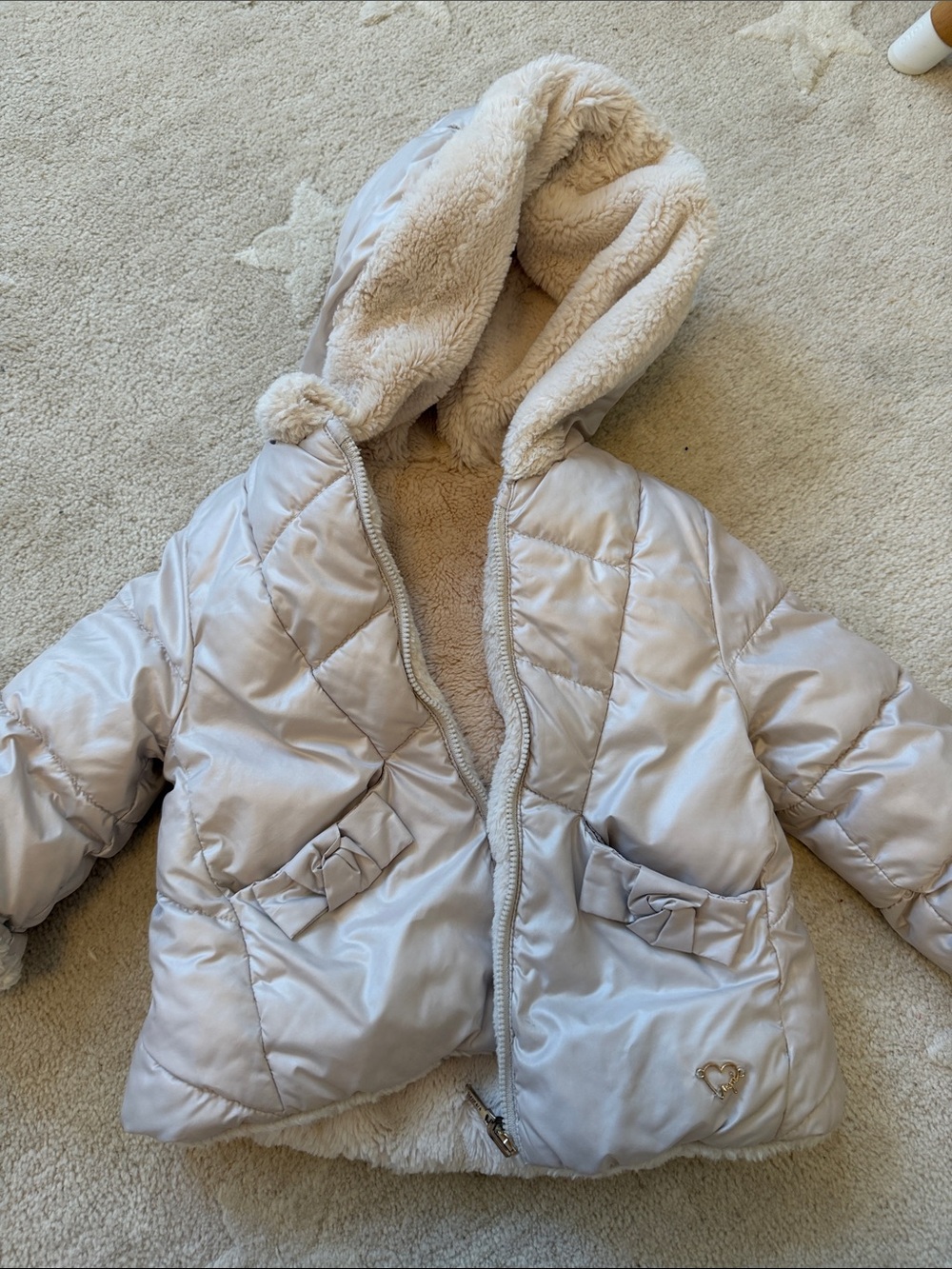 Mayoral Cream Hooded Girls' Puffer Jacket with Plush Faux-Sherpa Lining